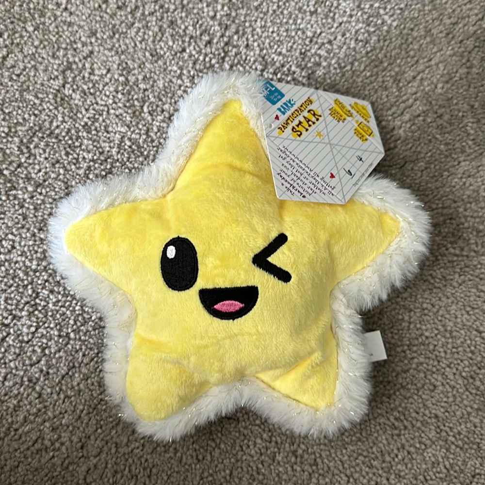 NWT BARK STAR M-L
